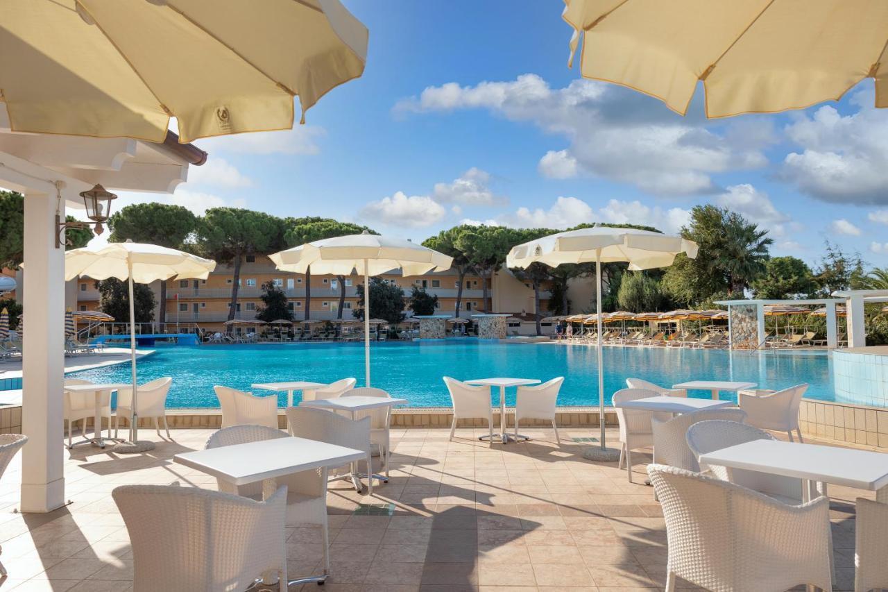 Tirreno Resort Cala Liberotto Zewnętrze zdjęcie